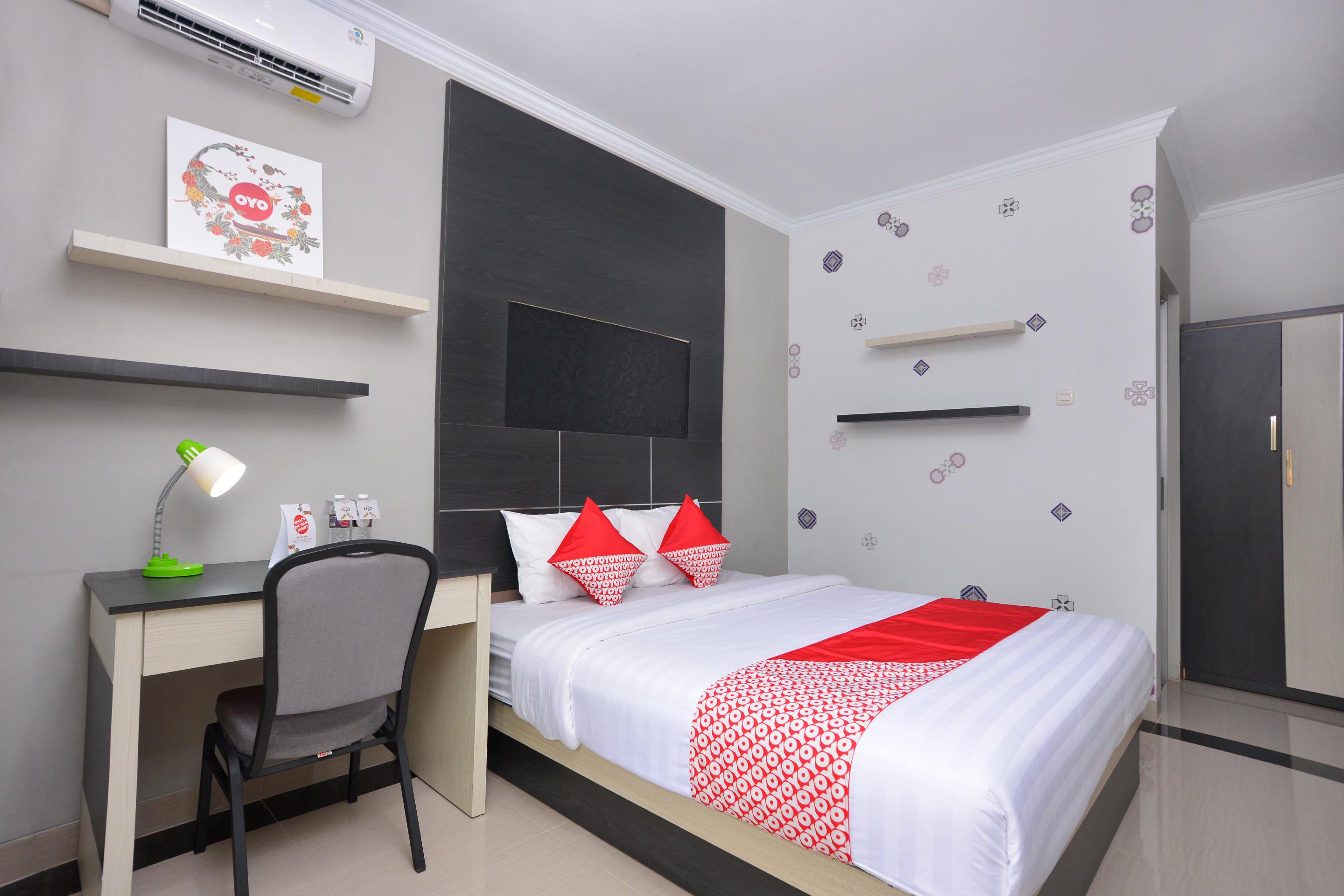 Oyo 583 Puri Gejayan Asri Syariah Hotel Kejayan Екстериор снимка