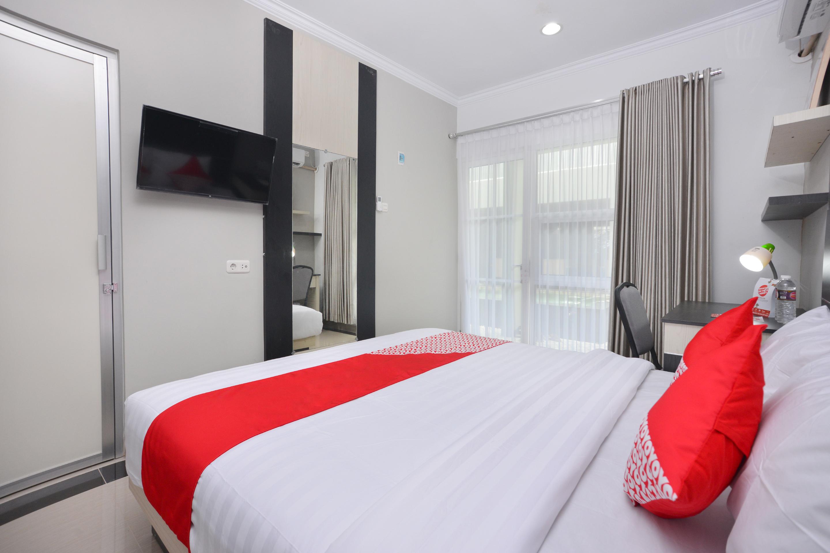 Oyo 583 Puri Gejayan Asri Syariah Hotel Kejayan Екстериор снимка